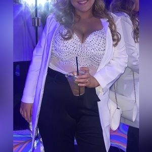 Windsor let’s do business boyfriend blazer